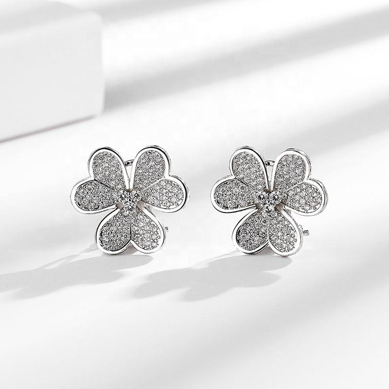 Fashion Accessories Clover Flower Earrings 18k Gold Plated with AAA Zircon Jewelry Earrings
